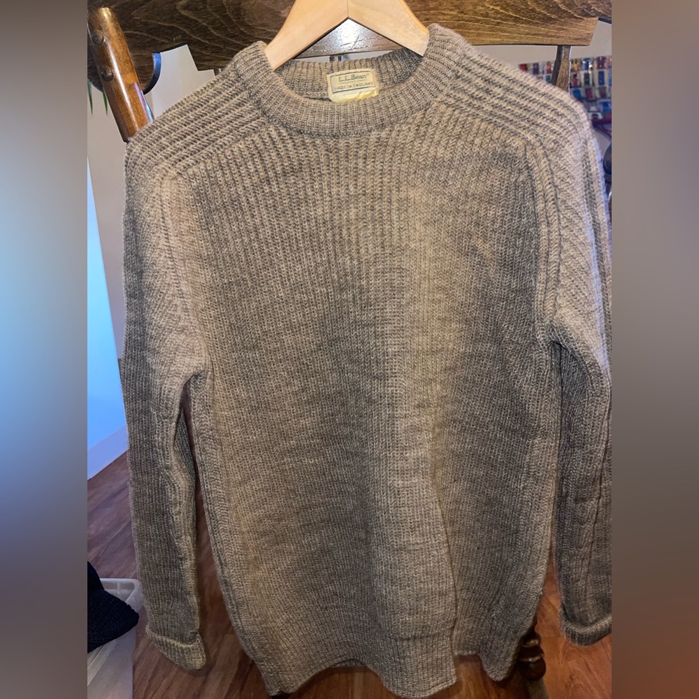 LL BEAN SWEATER